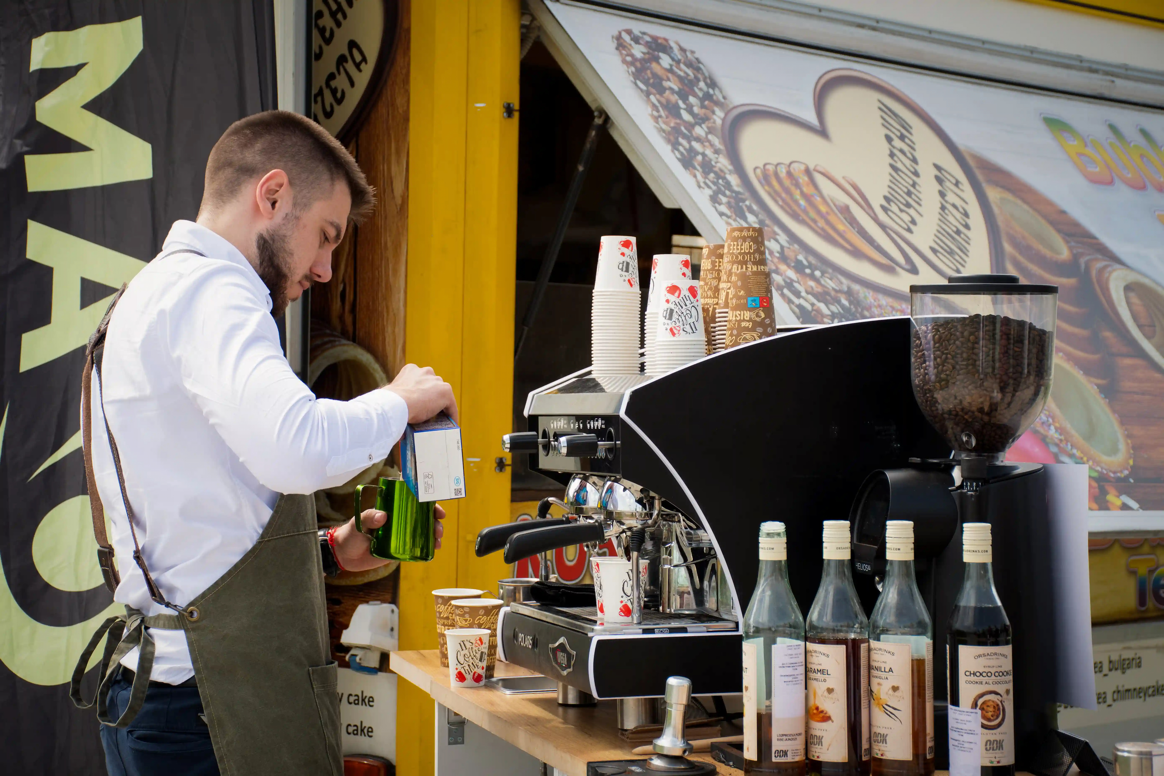 Barista preparing coffee 
